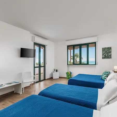 Villaggio Uliveto - Family Experience 罗迪-加尔加尼科