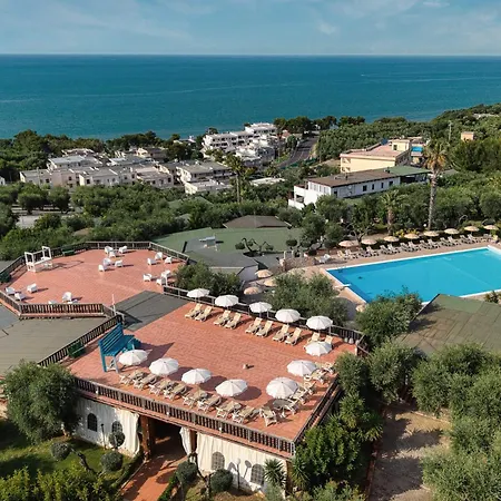 Villaggio Uliveto - Family Experience Rodi Garganico